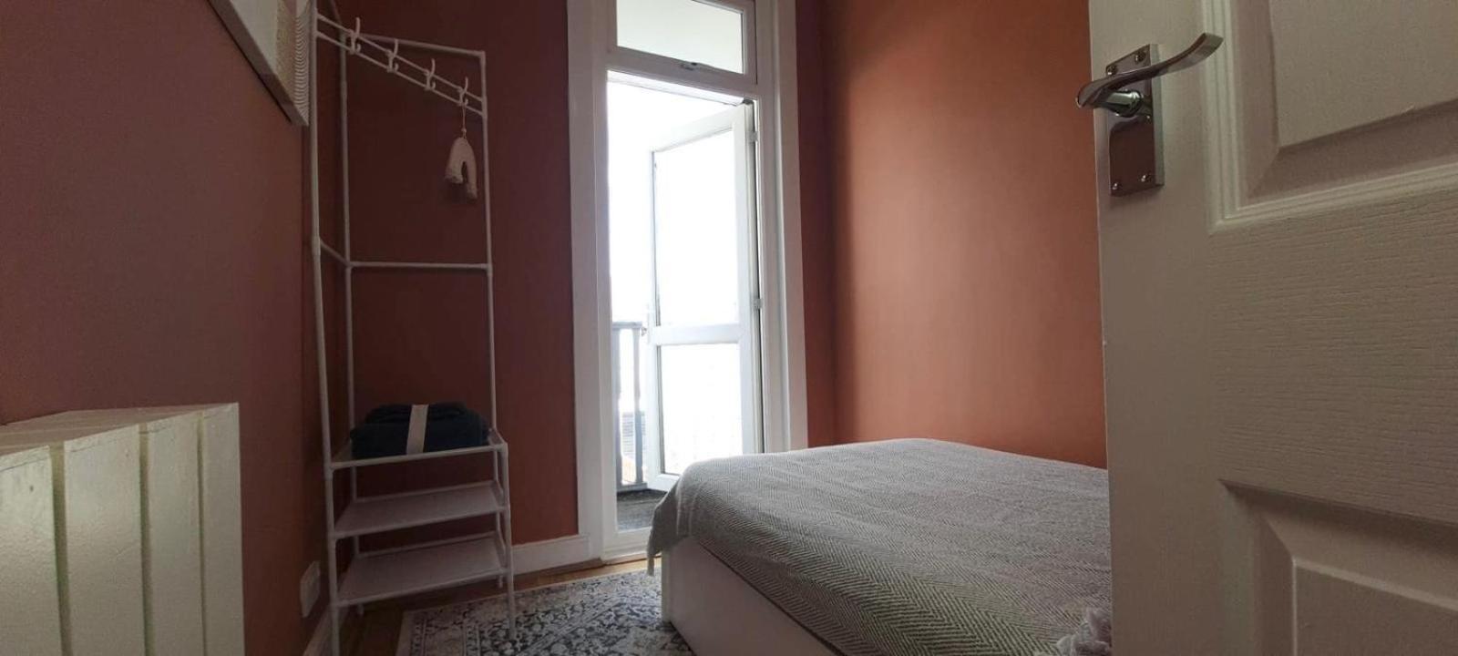 Westcliff-On-Sea Modern 2 Bedroom Apartment - Free Parking Southend-on-Sea Exterior foto